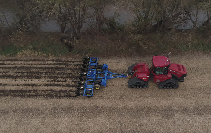 2500 Series In-Line Ripper - Farm Equipment, Landoll, Primary Tillage ...