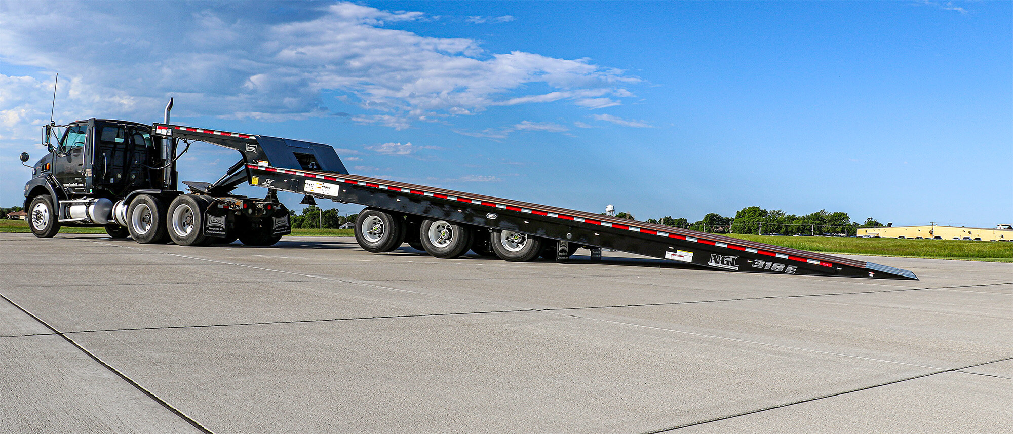 318E feature image 3